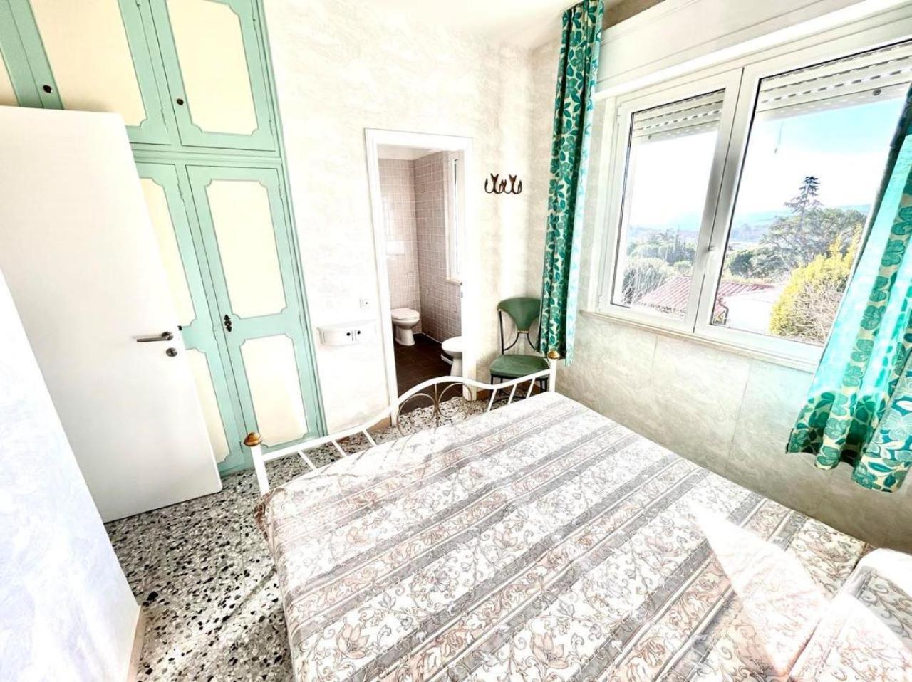 Villa Edith - Stupenda Villa Con Terrazzo Vista Mare E Spiaggia Inclusa Numana Bagian luar foto